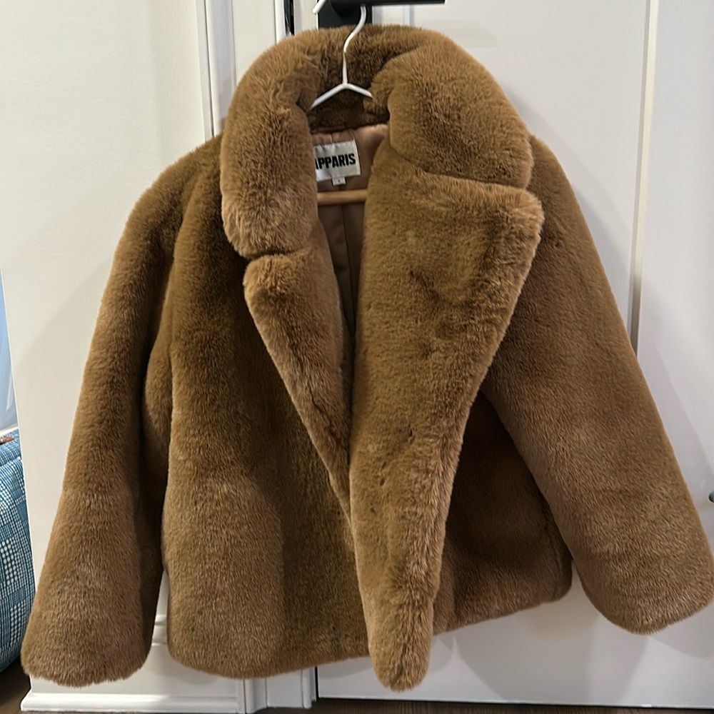 Apparis coat, size S